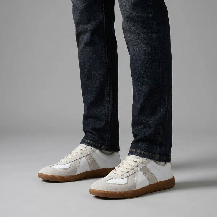 Baskets basses rétro homme – empiècements et surpiqûres contrastées