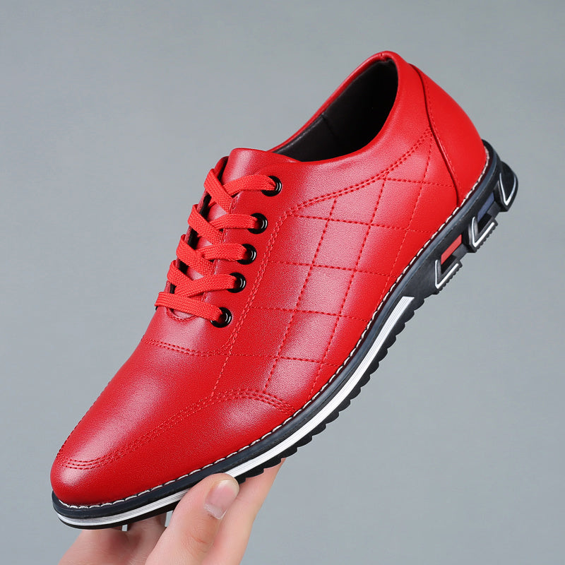 Baskets matelassées homme à lacets – détail sportif au talon