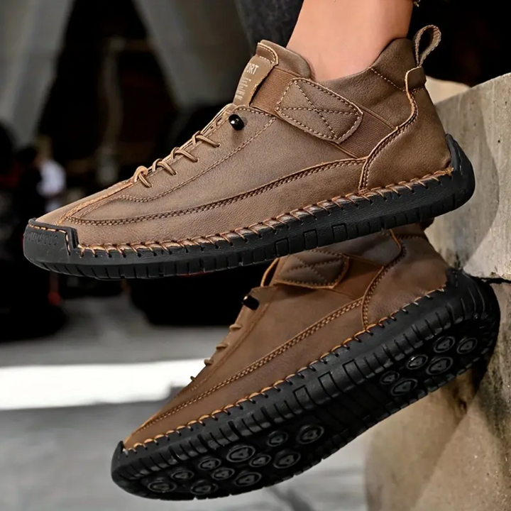Chaussures Flux-04 – conception ergonomique et intérieur doux