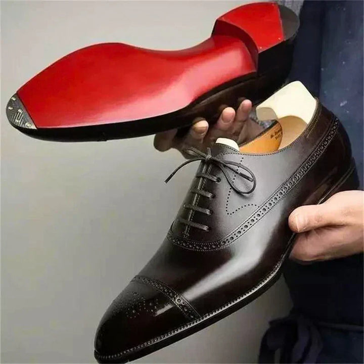 Richelieu brogue Orbit-10 – détails perforés et allure affirmée