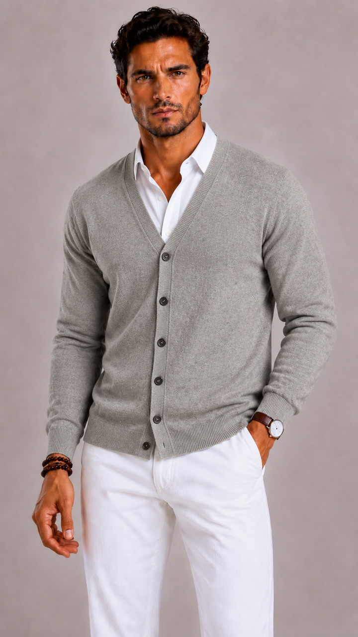Cardigan homme col V en laine mérinos, maille classique