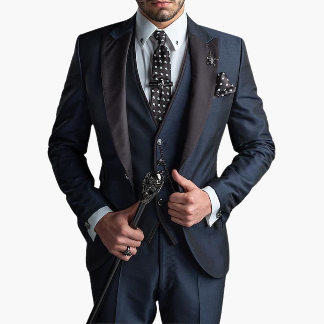 Costume homme trois pièces classique – revers tombant élégant