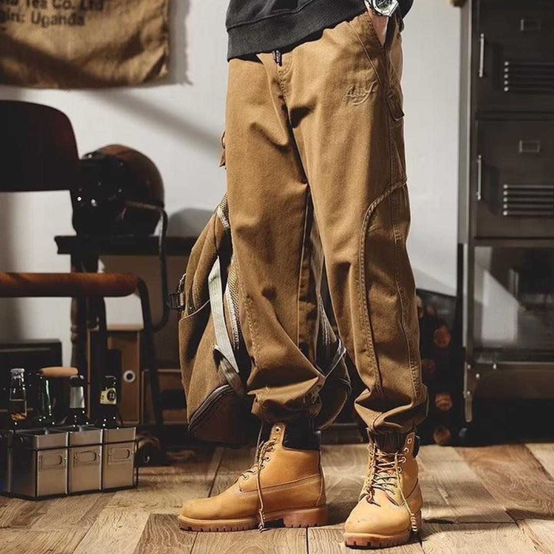 Pantalon cargo Aaron homme en coton léger – jambe fuselée