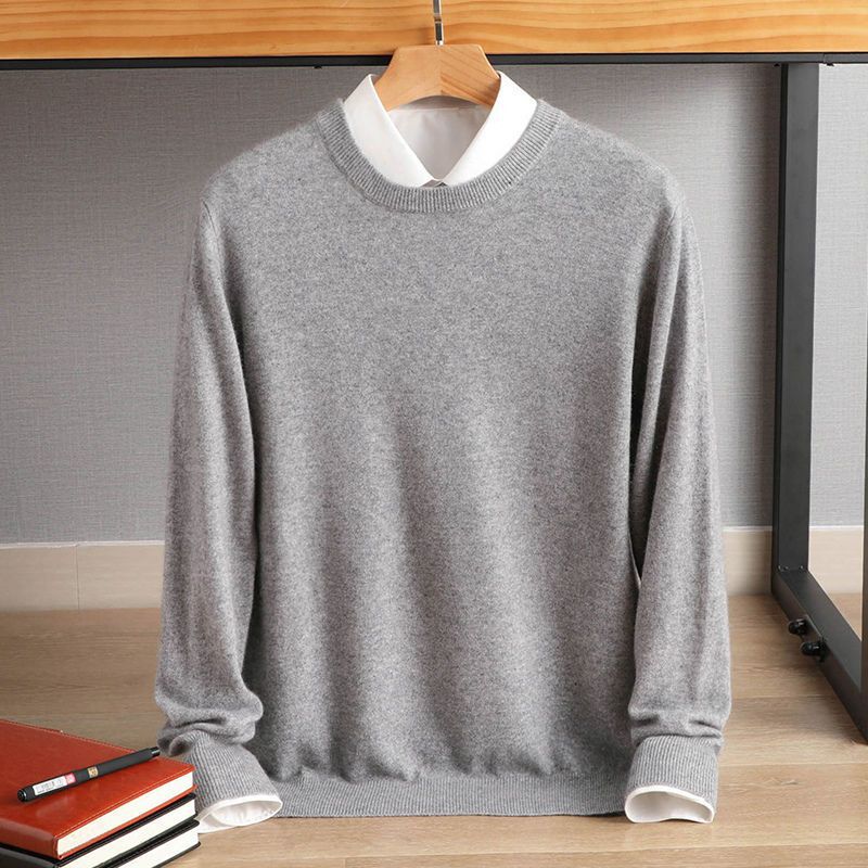 Pull homme col rond en maille – élégant bureau et loisirs