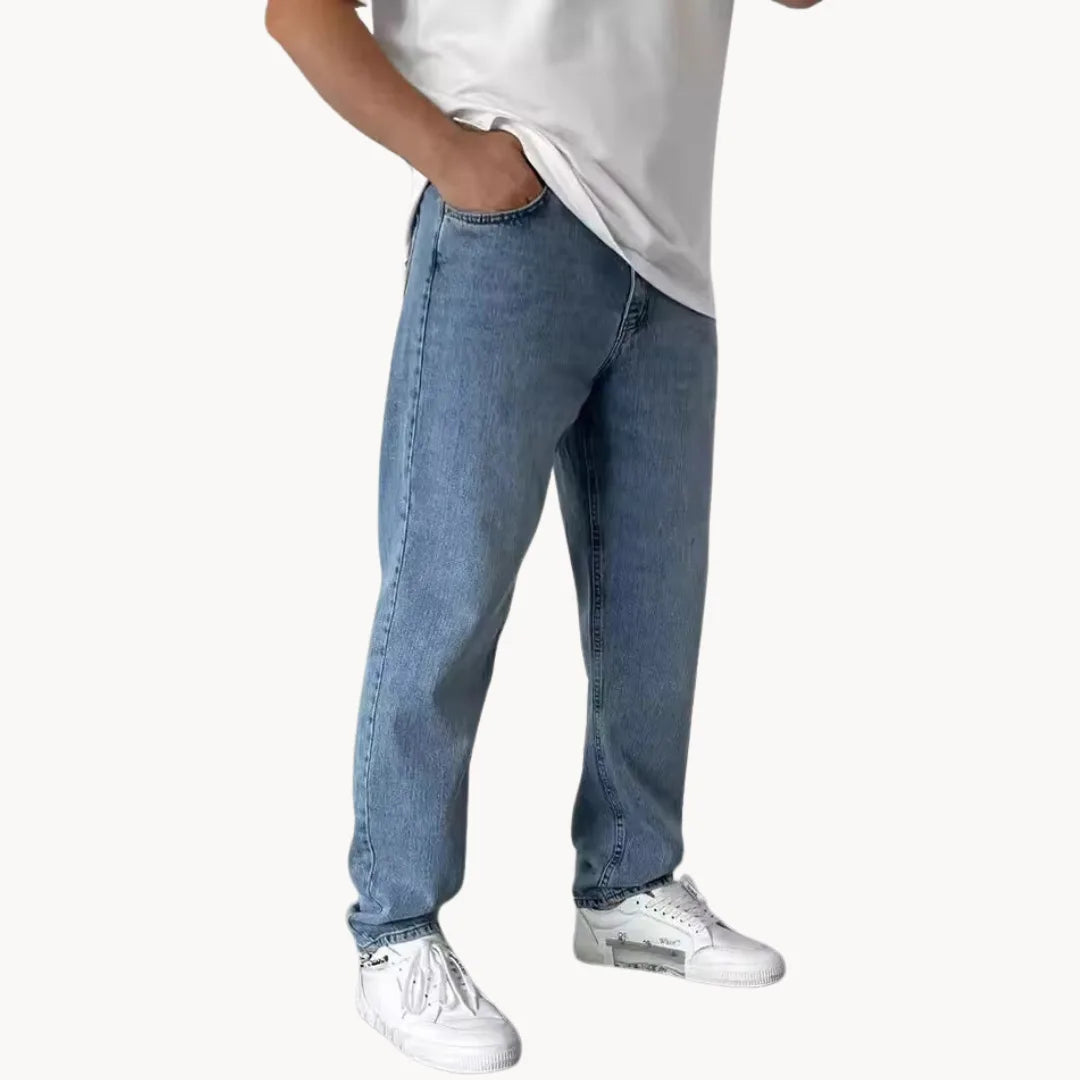 Jean homme coupe droite délavage clair – denim cinq poches