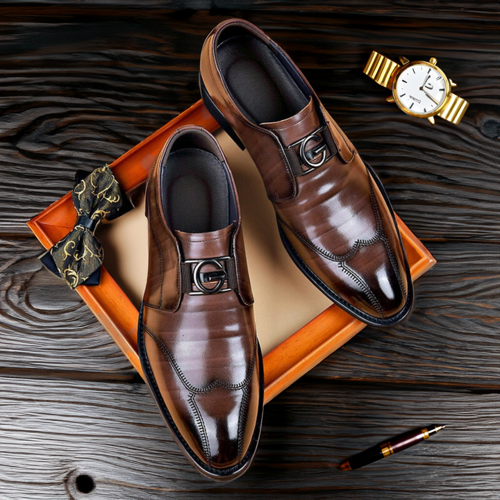 Chaussures Vibe-08 finition artisanale – silhouette raffinée