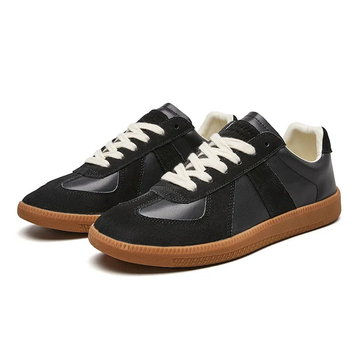 Baskets basses rétro homme – empiècements et surpiqûres contrastées