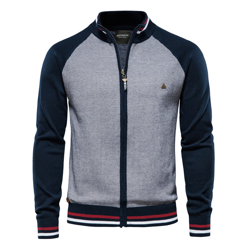 Cardigan zippé en maille fine – col montant élégant