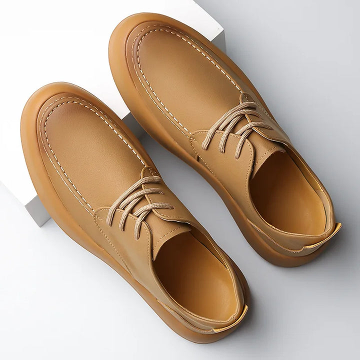 Baskets minimalistes homme – surpiqûres fines