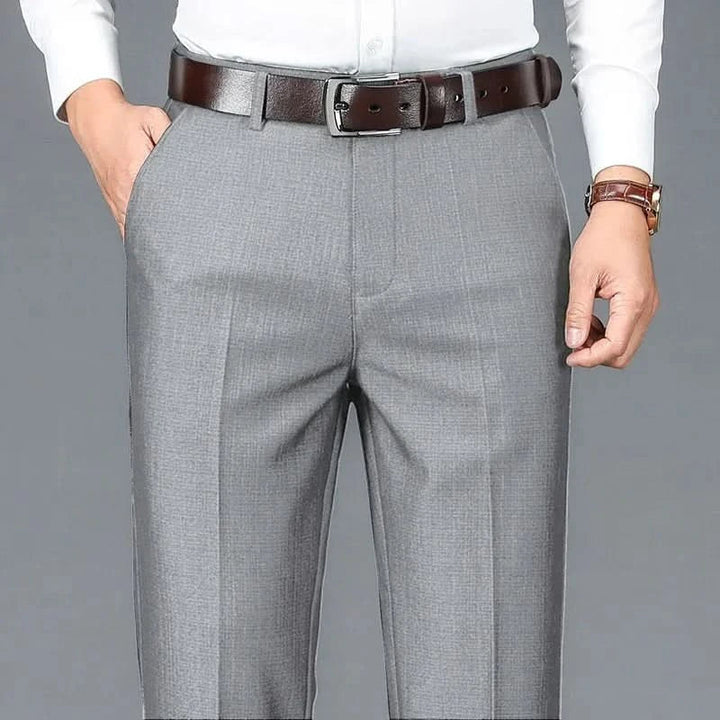 Pantalon homme en pur coton – jambe droite, taille flexible