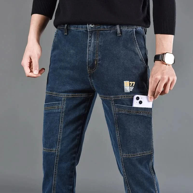 Jean utility homme en denim résistant – coutures doublées