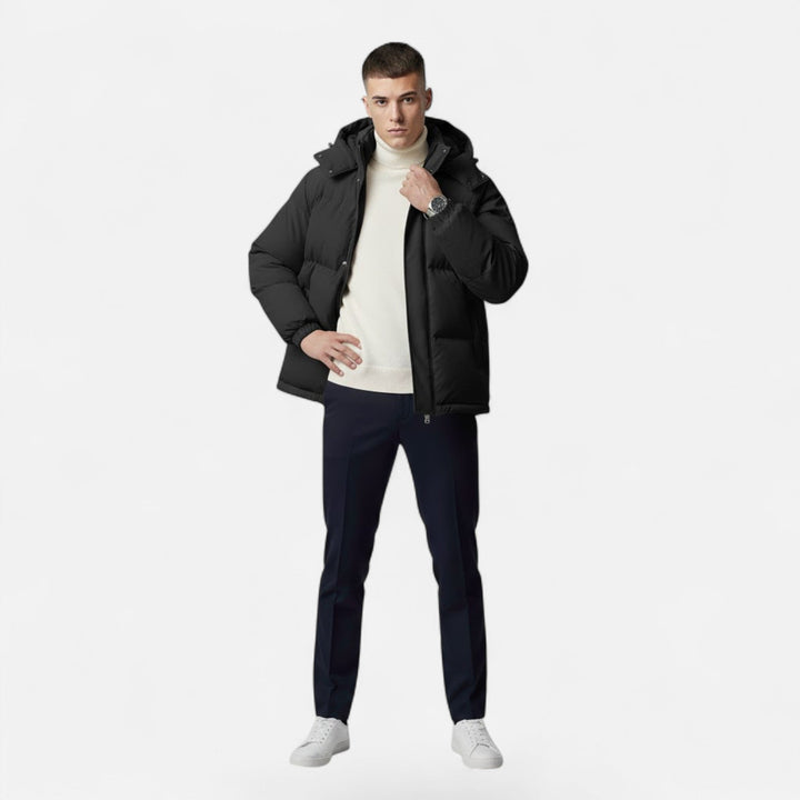 Doudoune homme à capuche unie – chaleur discrète et zip