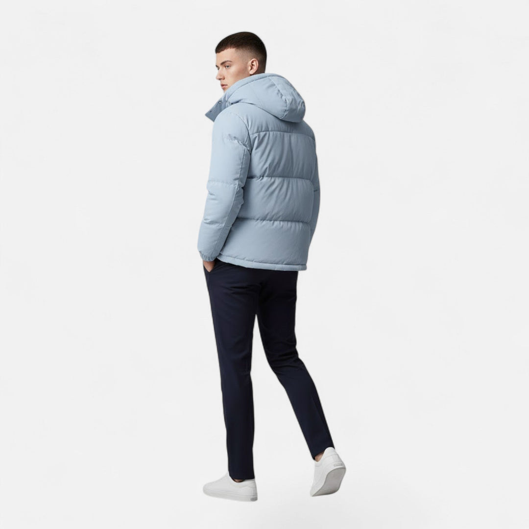 Doudoune homme à capuche unie – chaleur discrète et zip