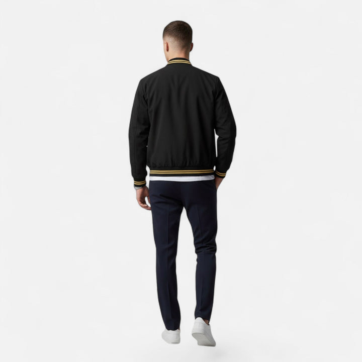 Veste homme col montant sans repassage – zip et ourlet côtelé