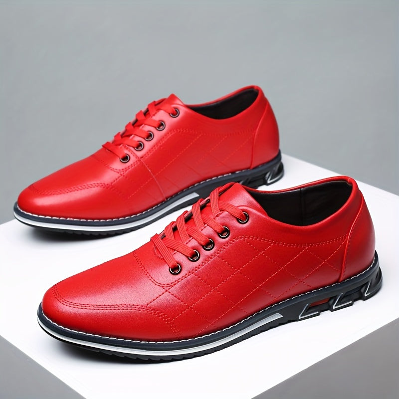Baskets matelassées homme à lacets – détail sportif au talon