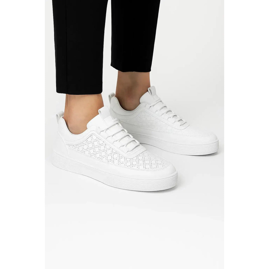 Baskets homme en cuir synthétique – design perforé respirant