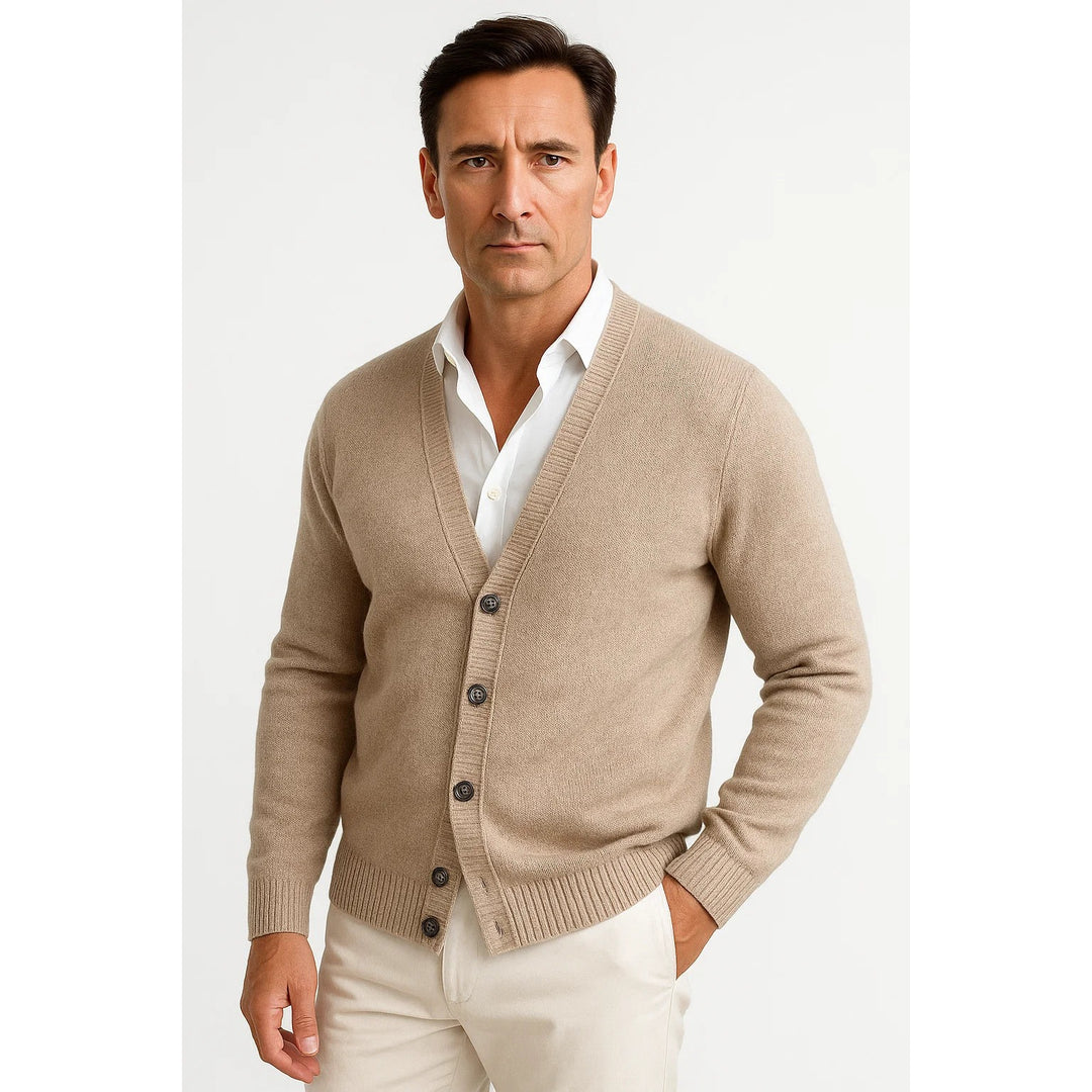 Cardigan homme col V en laine mérinos – maille classique