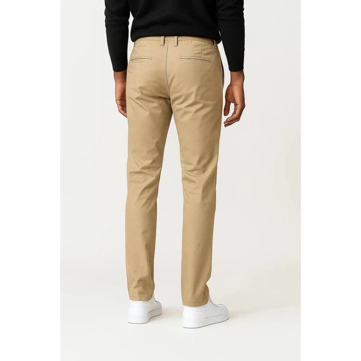 Chino homme en coton stretch – coupe droite classique