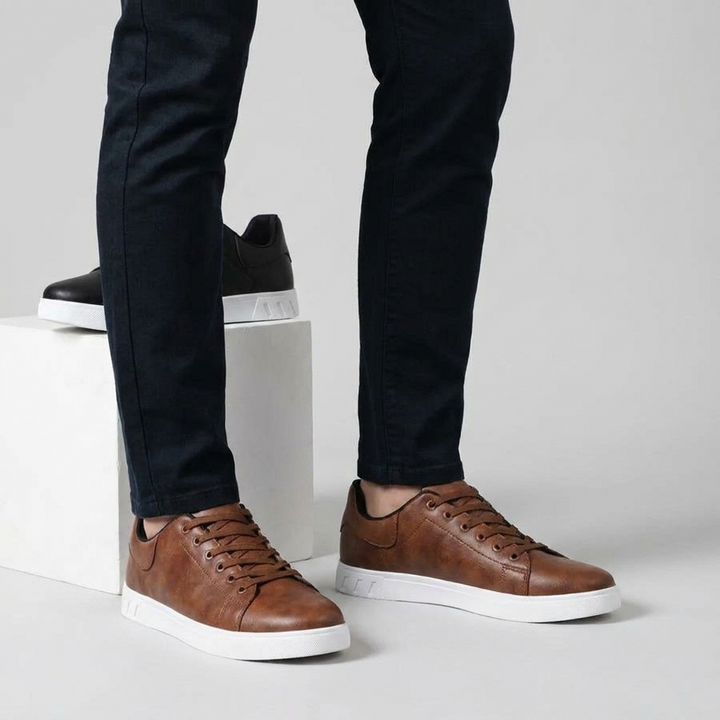 Baskets basses homme à lacets – semelle contrastée