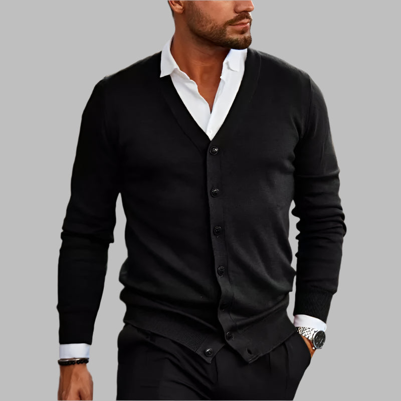 Cardigan homme col V boutonné – maille fine élégante