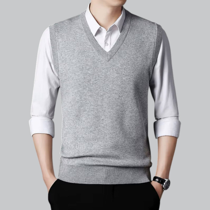 Gilet homme en maille col V – confort classique