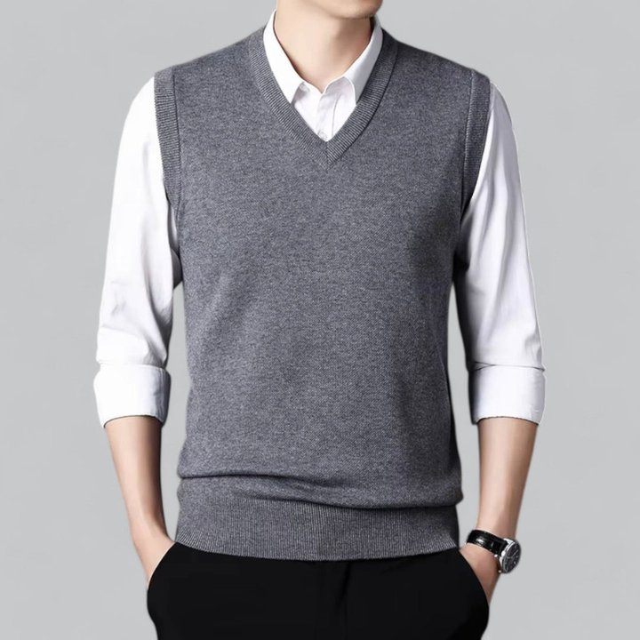 Gilet homme en maille col V – confort classique