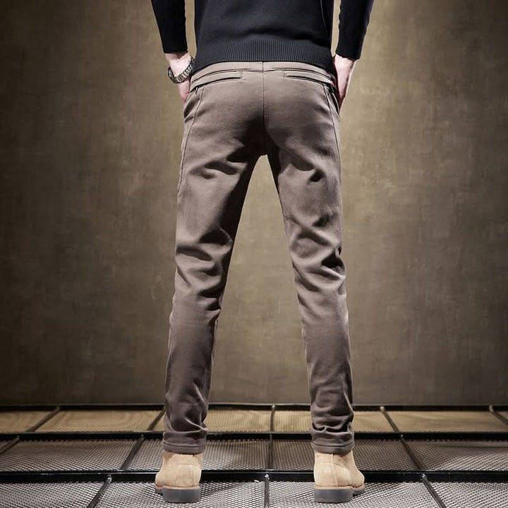 Pantalon slim homme en coton stretch – tombé net et soigné