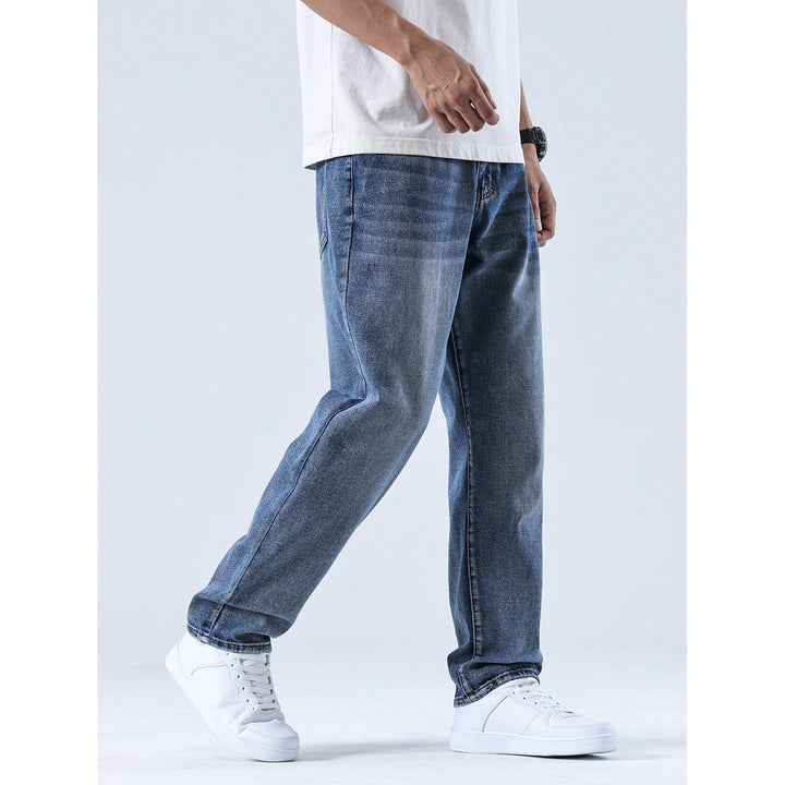 Jean homme délavé à jambes droites – coupe classique