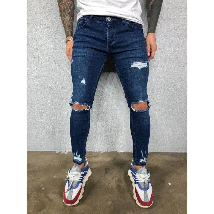 Jean skinny déchiré homme – déchirures aux genoux, look urbain