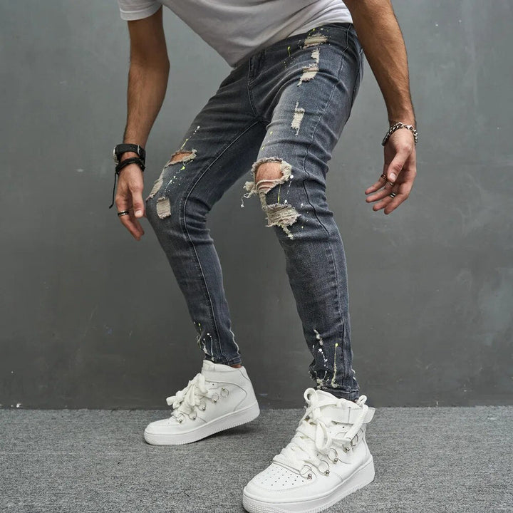 Jean slim homme en denim stretch – détails déchirés tendance