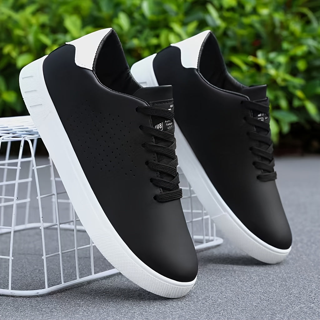 Baskets perforées homme en similicuir – finition mate