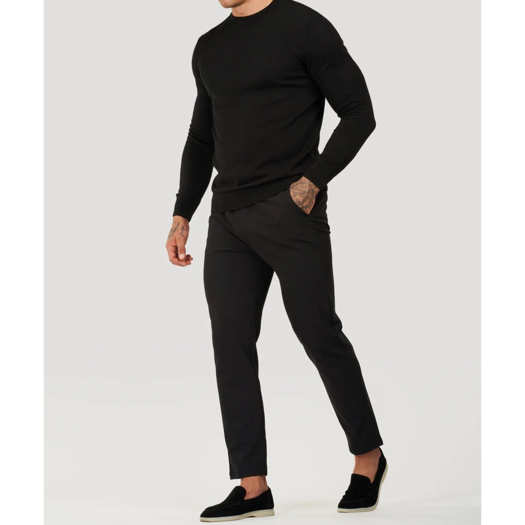 Pull col roulé en maille fine – coupe slim élégante
