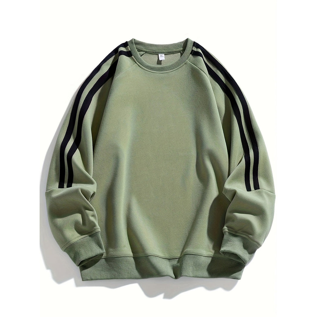 Pull homme col rond – finition rayée, tissu respirant