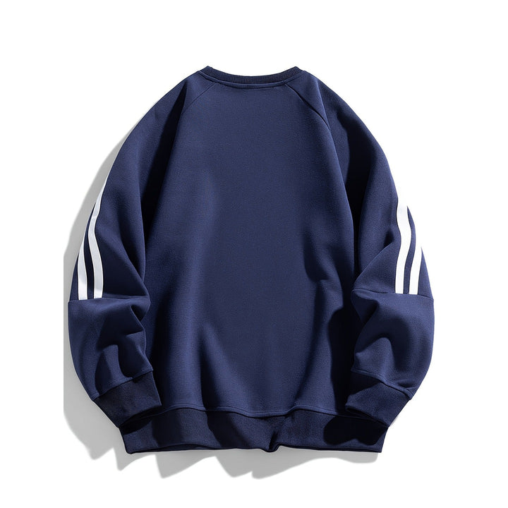 Pull homme col rond – finition rayée, tissu respirant