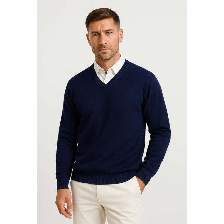 Pull homme col V coupe slim – maille douce et élégante