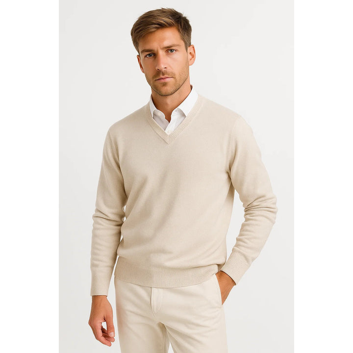 Pull homme col V en laine mélangée – léger et raffiné