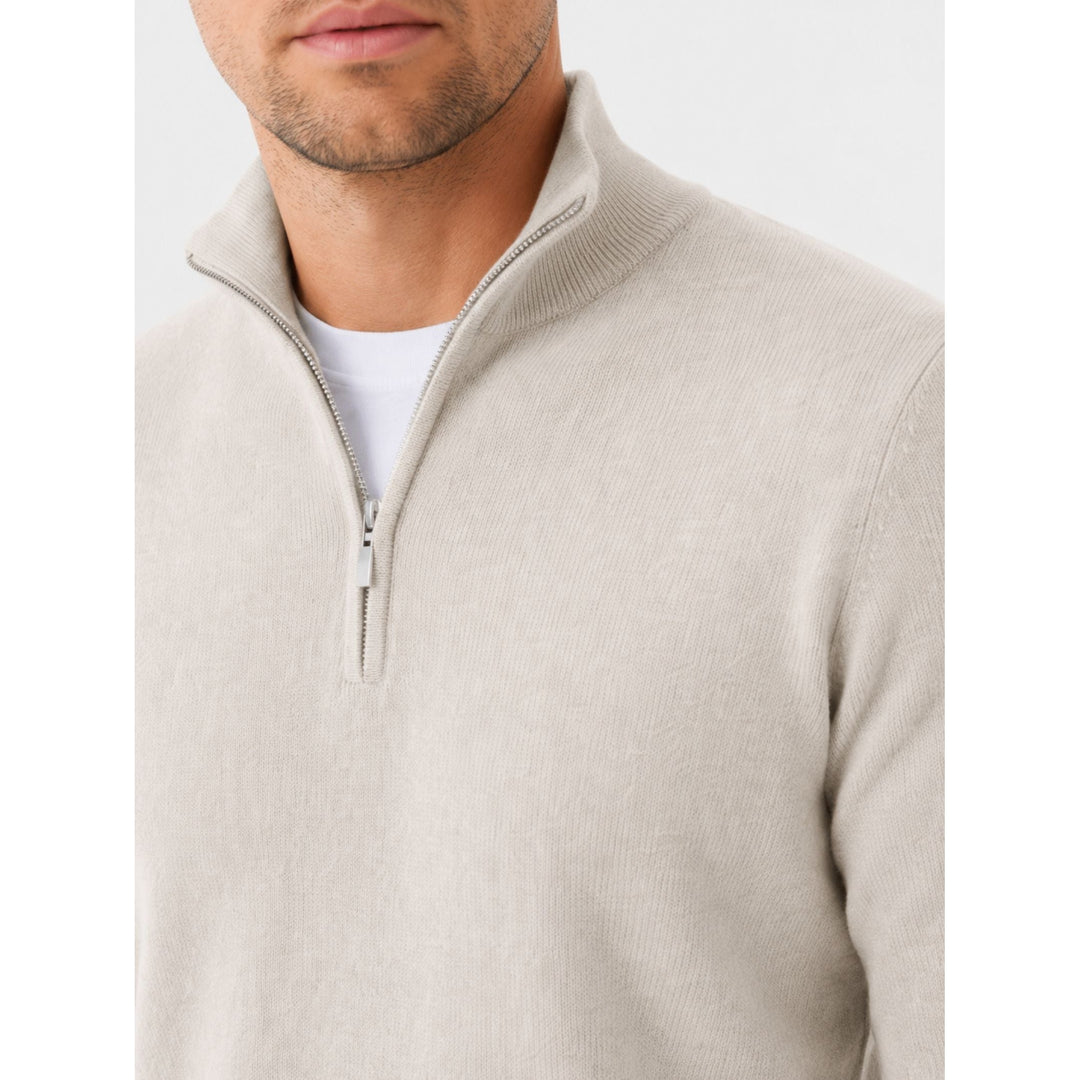 Pull Hugo homme en laine mérinos – col V et détail zippé