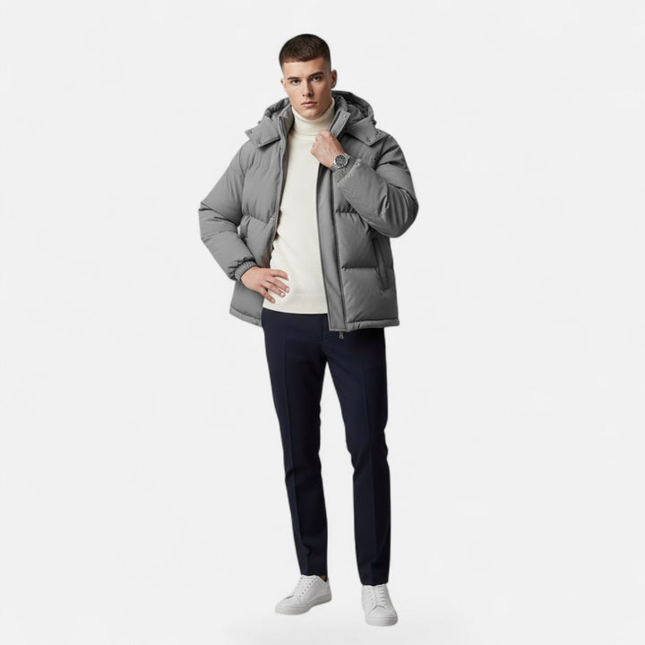 Doudoune homme à capuche unie – chaleur discrète et zip