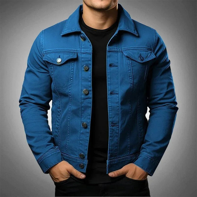 Veste en jean homme légère – layering de printemps moderne